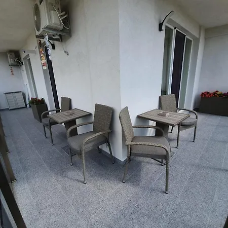 Apartament Samyra10 דירה *
